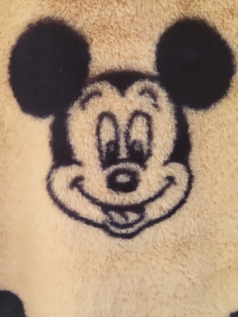 Disney Parks Cream Faux Fur Mickey & Minnie Face Coat S - Picture 6 of 6